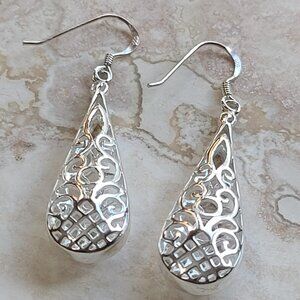 925 Sterling Silver Puffed Filigree Earrings on French Wires New
